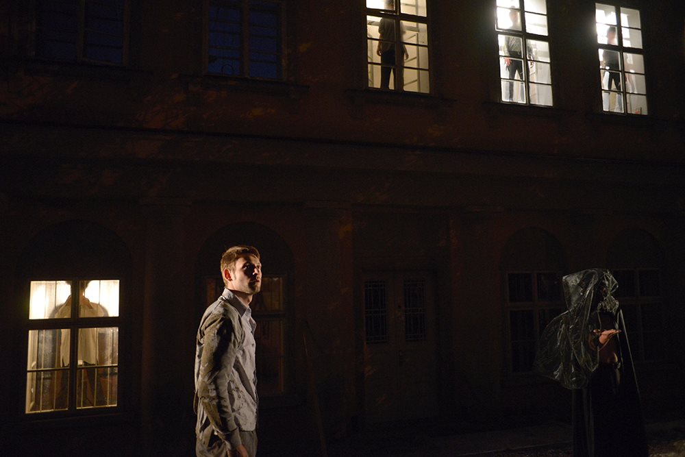 z inscenace Golem (foto: Třešeň Ze Sadu)
