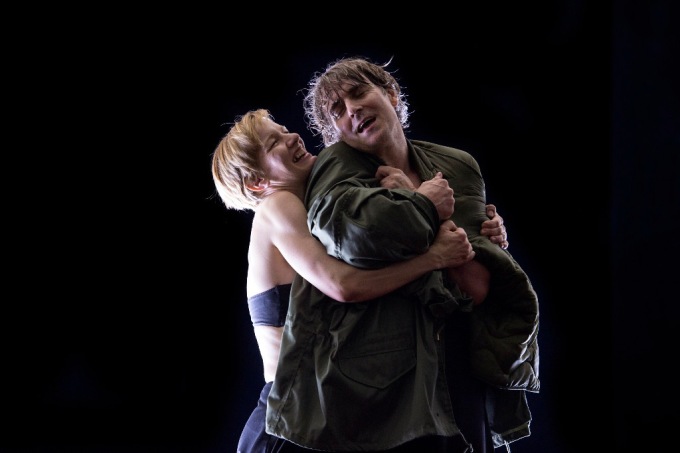Schauspielhaus Bochum - Penthesilea (foto: Monika Rittershaus) Schauspielhaus Bochum - Penthesilea (foto: Monika Rittershaus)