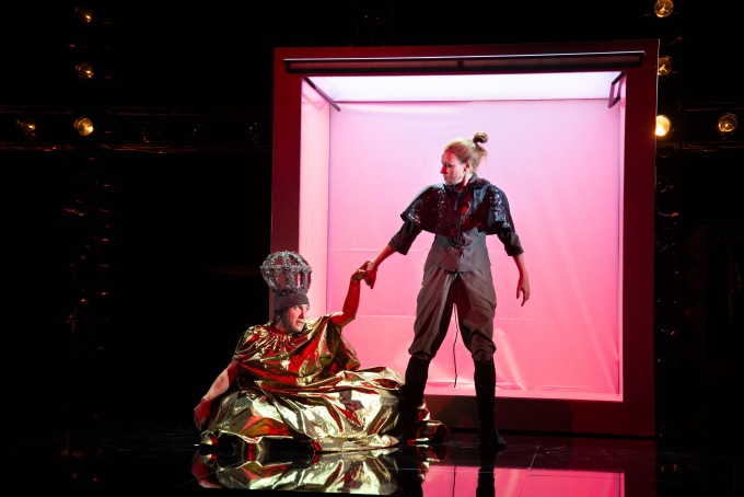Schauspiel Hannover - Orlando (foto: Kerstin Schomburg)
