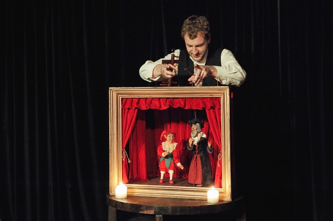 z inscenace Nefaust (foto: Oldřich Malina) z inscenace Nefaust (foto: Oldřich Malina)