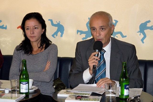 Dora Viceníková - členka dramaturgické rady festivalu, Jan Burian - ředitel MFD (foto: Michal Novák)