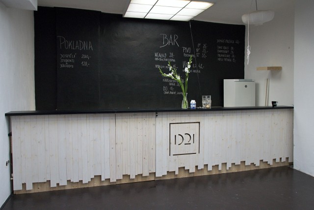nová podoba foyer před dokončením (foto: Michal Novák) nová podoba foyer před dokončením (foto: Michal Novák)