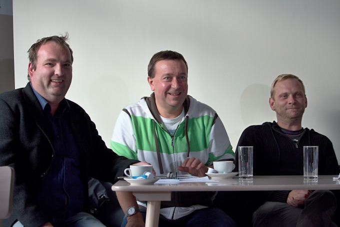 dramaturg Ladislav Stýblo a herci Martin Hruška a Ondřej Volejník (foto: Michal Novák) dramaturg Ladislav Stýblo a herci Martin Hruška a Ondřej Volejník (foto: Michal Novák)