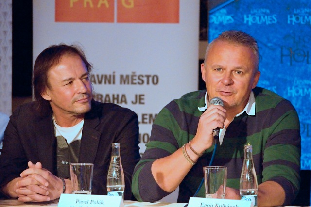 umělecký šéf HDK Pavel Polák, ředitel HDK Egon Kulhánek