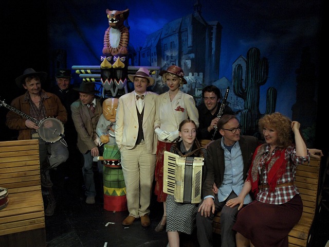 Miroslav Babuský, Petr Bucháček, Bohumil Klepl, totem, Vojtěch Havelka, Petra Nakládalová, Jakub Šafr, Rozalie Havelková, Ondřej Havelka, Jaroslava Kretschmerová