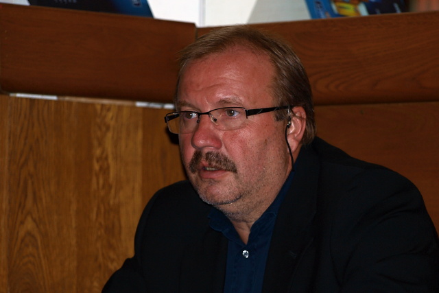 Stanislav Moša