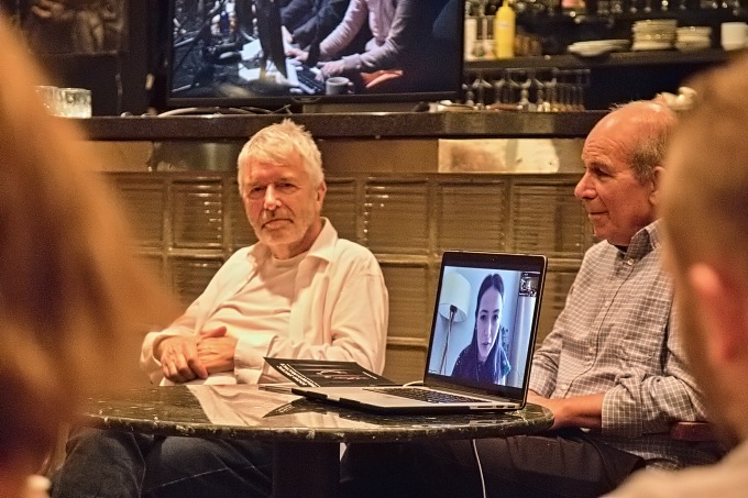 Z Izraele se připojila editorka publikace Merve Mutafoğlu, hostem tiskové konference byl i Robert Palmer, mezinárodní kulturní expert (vpravo)