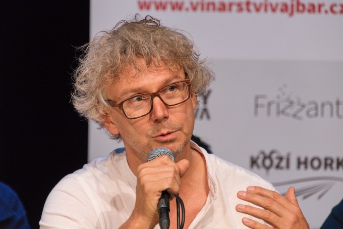 režisér Vilém Dubnička