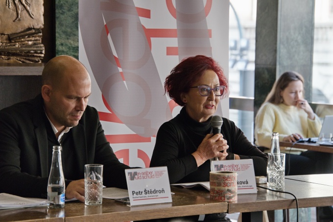 Petr Štědroň a Jitka Jílková představují program 28. ročníku Pražského divadelního festivalu německého jazyka Petr Štědroň a Jitka Jílková představují program 28. ročníku Pražského divadelního festivalu německého jazyka