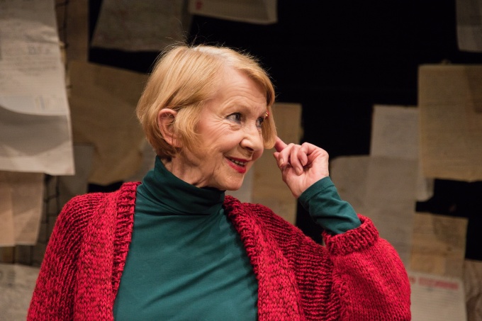 ze zkoušky inscenace: Daniela Kolářová