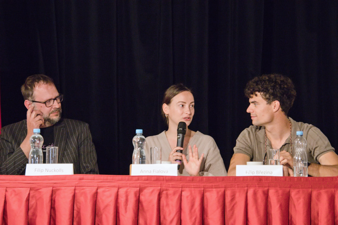Filip Nuckolls, Anna Fialová, Filip Březina Filip Nuckolls, Anna Fialová, Filip Březina