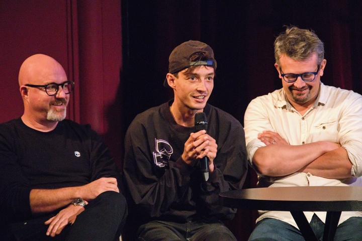 Jan Holík, Denis Šafařík a Jakub Nvota na tiskovém setkání Jan Holík, Denis Šafařík a Jakub Nvota