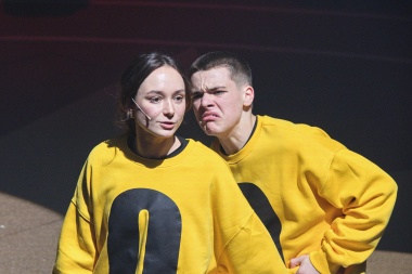 Boxeři – rappeři – zpěváci – krumpeři – herci – hraboši a děti...