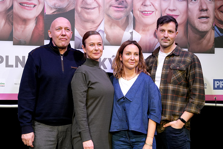Robert Jašków, Petra Špalková, Veronika Arichteva, Michael Vykus (Malé chytré lži)